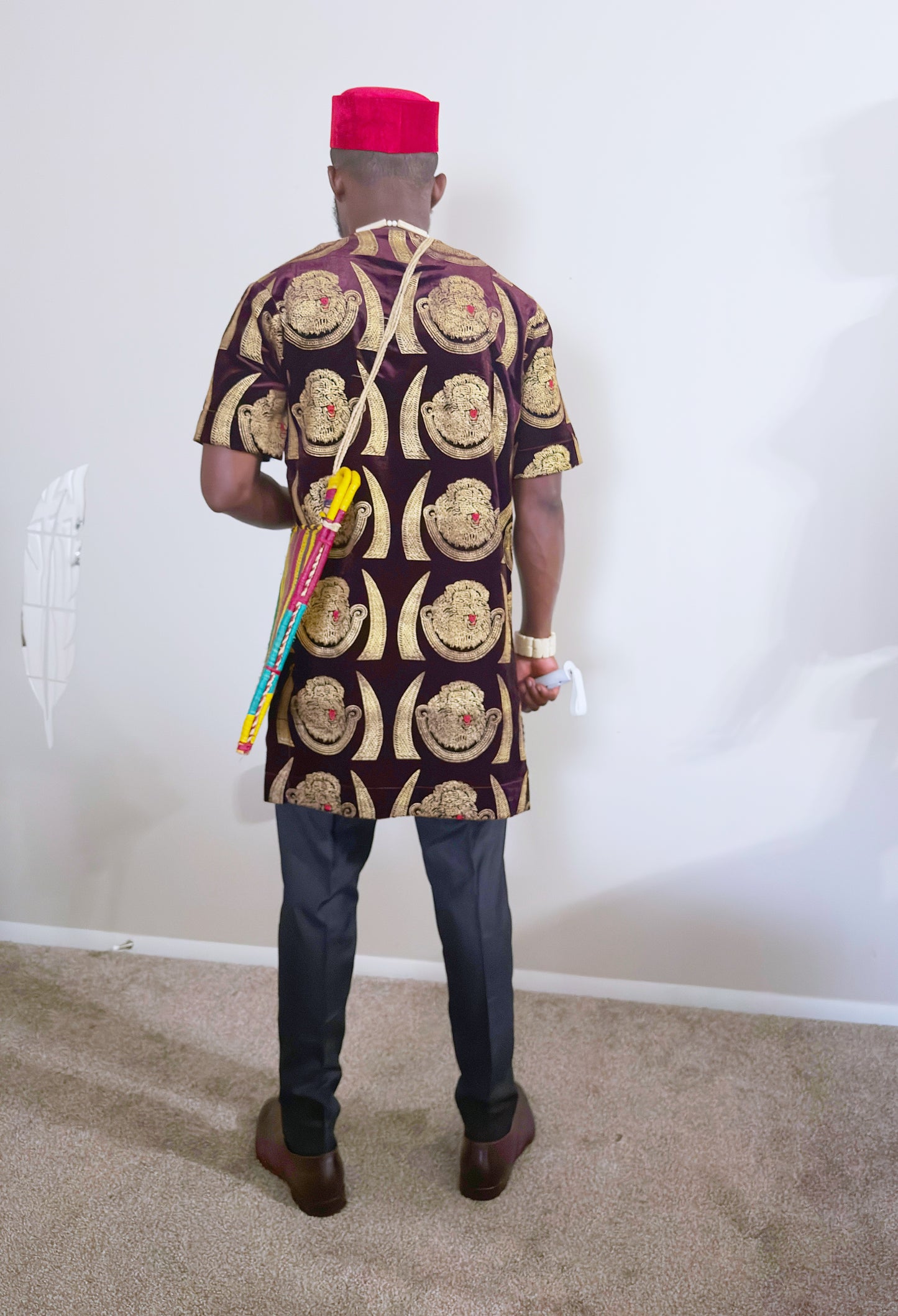 Lion Crest Isiagu Regalia