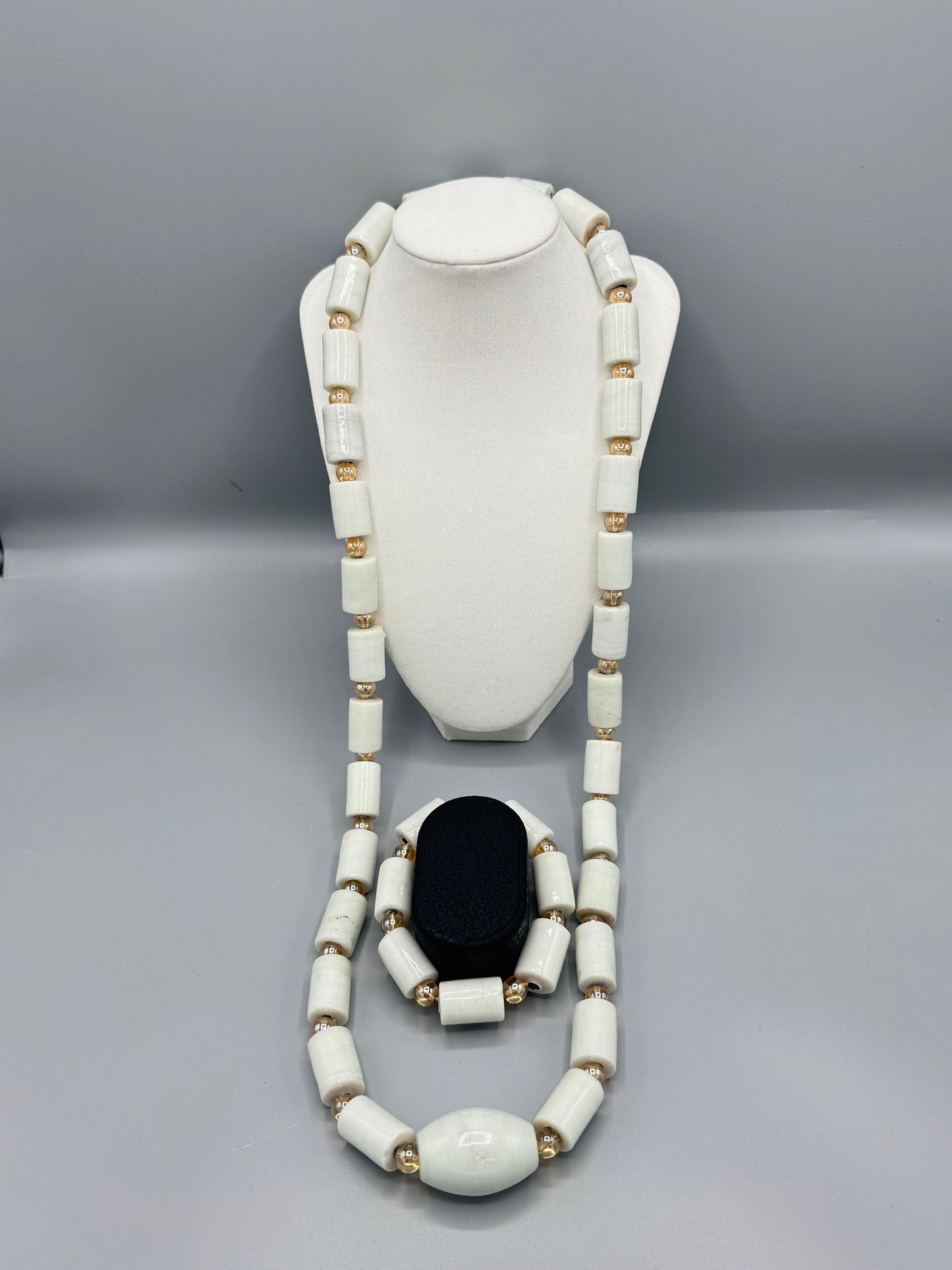 The Quiet Crown Set